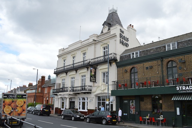 The Bulls Head - Barnes